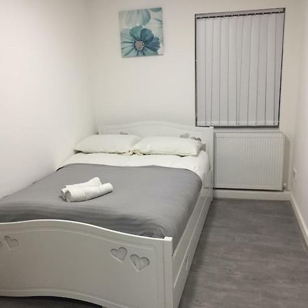 Sama'S Stylish Room 3 Манчестер Екстер'єр фото